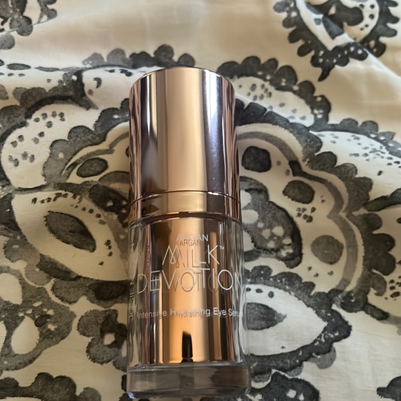 JOSIE MARAN Skincare Josie Maran Milk Devotion Intensivehydrating E